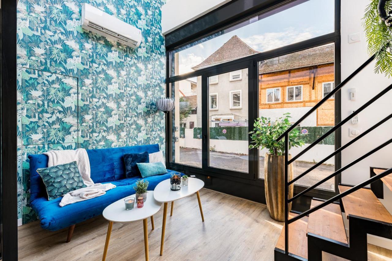 Apartment Jungle Chic & *